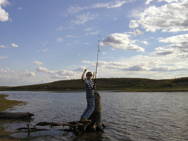 8/13/02 5:22  PM - Nice job Luke, you have a way with bass!