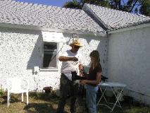 8/10/02 2:48  PM - Expert guidence from Dennis with Kelly's new Ariats
